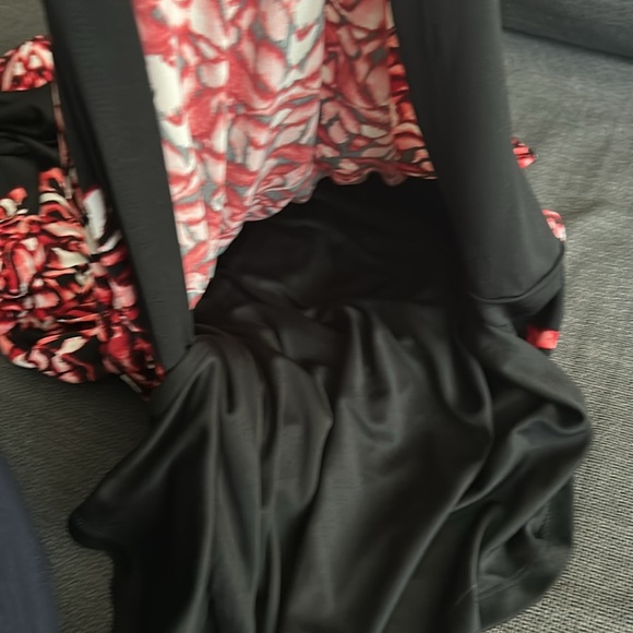 Liz Claiborne Black and Red Patterned Dress Size 18 - Picture 7 of 7